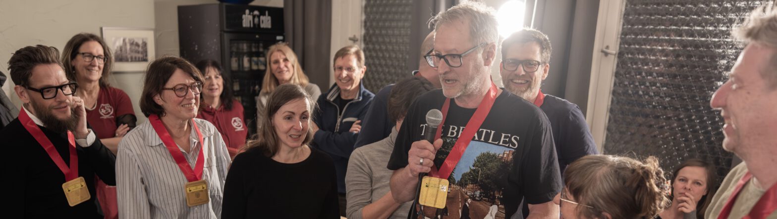 Pub Quiz und ein faschingsverdächtiger Hauptpreis